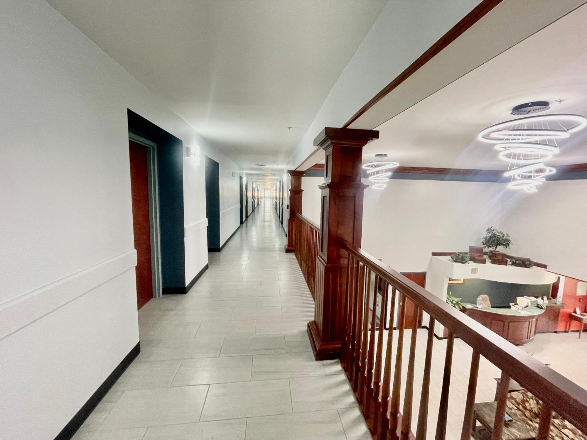 Grand Vista Hotel & Suites Vonore Exterior photo